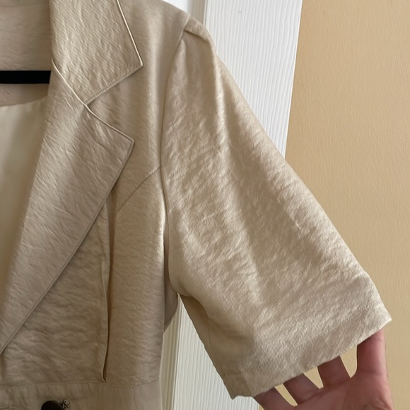 Pale gold jacket size L - Picture 8 of 11